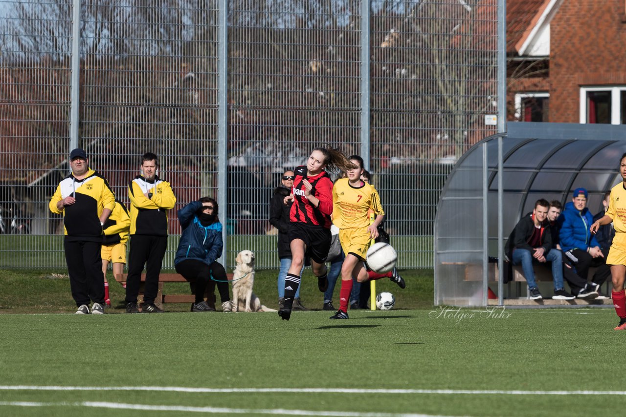 Bild 105 - B-Juniorinnen SG Weststeinburg/Bei - SV Fisia 03 : Ergebnis: 1:2